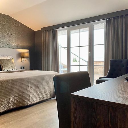 Charmehotel Kruishof 奥斯滕德 外观 照片