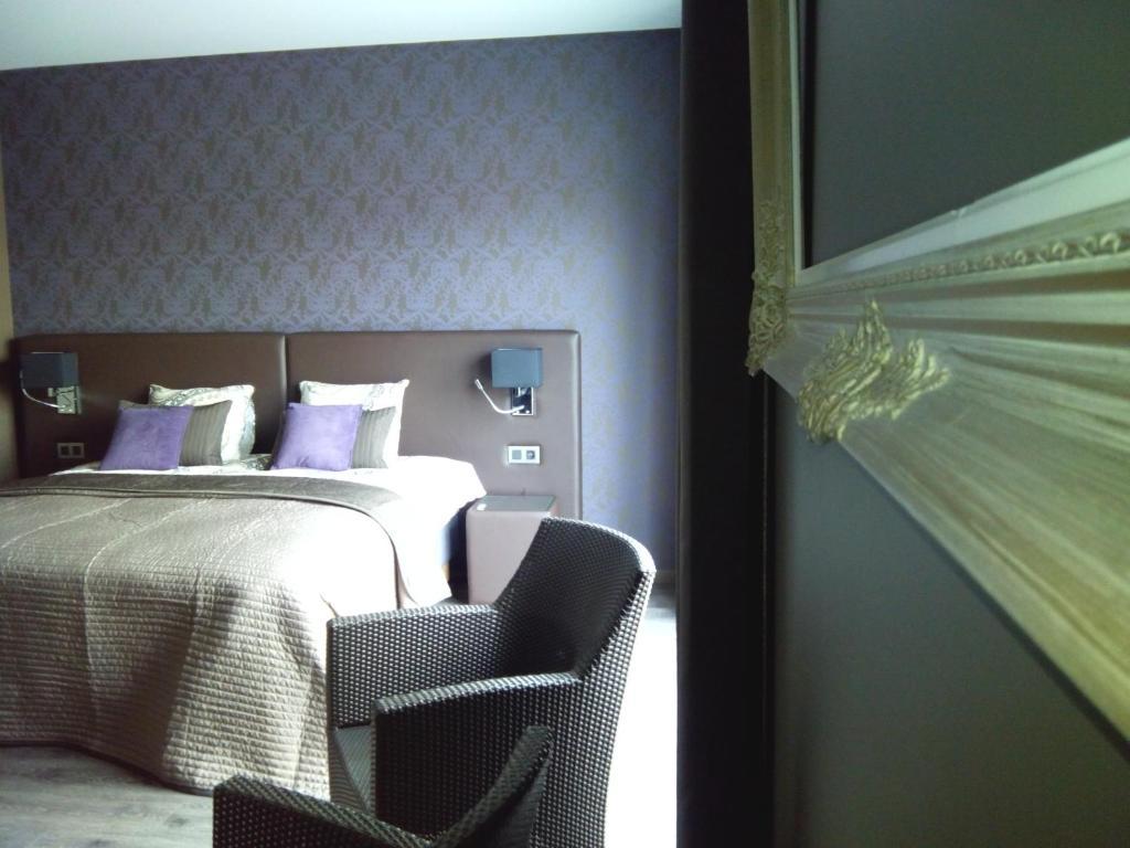 Charmehotel Kruishof 奥斯滕德 客房 照片