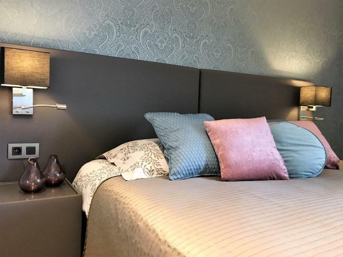 Charmehotel Kruishof 奥斯滕德 外观 照片